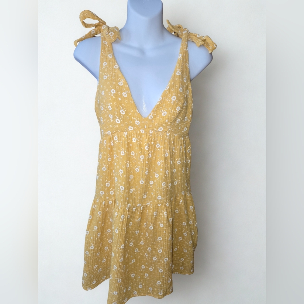 Lush Yellow Floral Sleeveless Dress